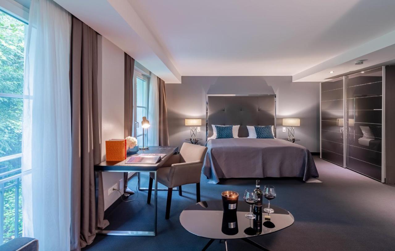 Hotel Du Nord, Hamburg-Volksdorf ภายนอก รูปภาพ